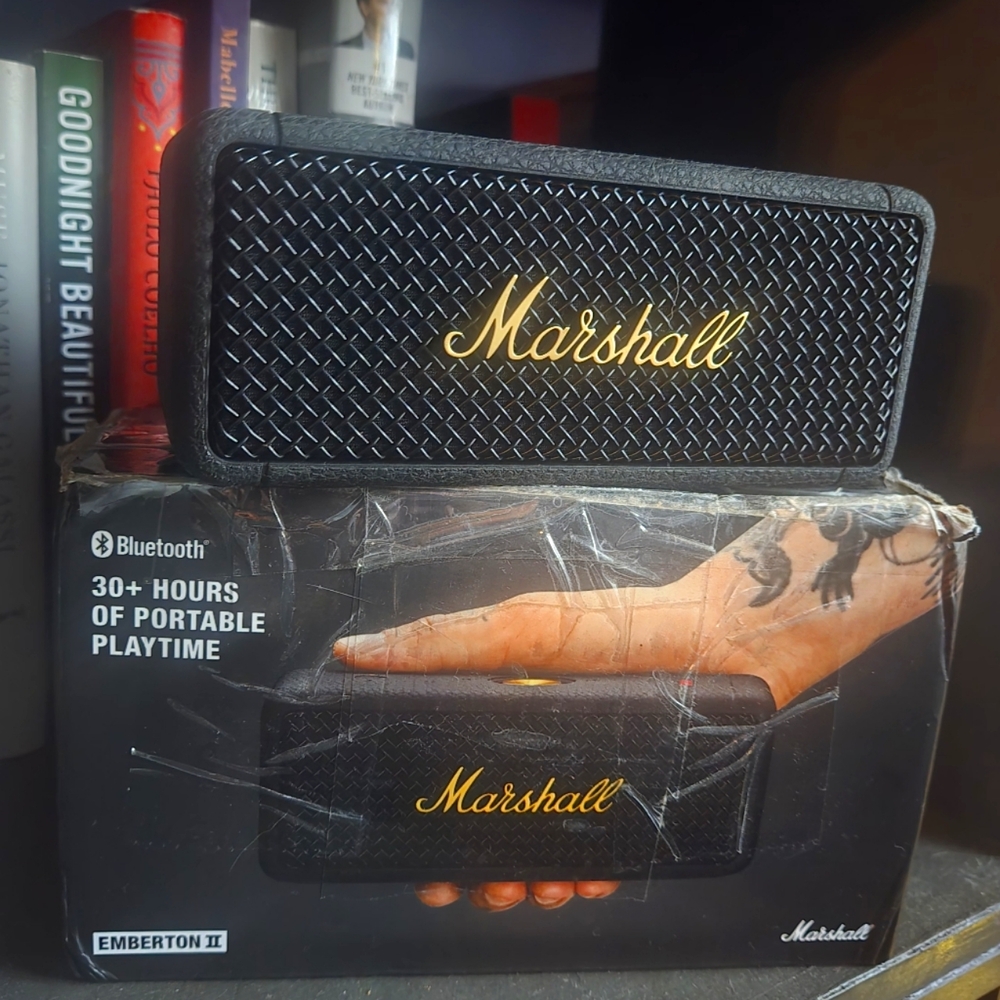 Marshall EMBERTON III Portable speaker with 32+ hours of playtime